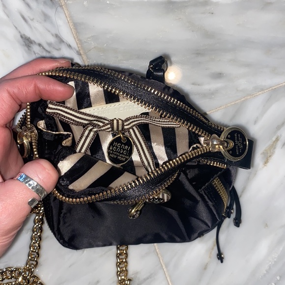 Henri Bendel Small pouch cross body - Picture 4 of 5